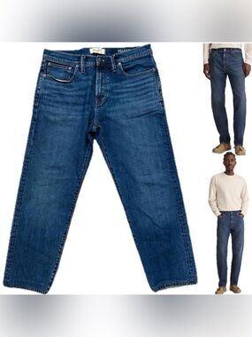 Madewell Men's Relaxed Tapered Jeans in Dark Blue!